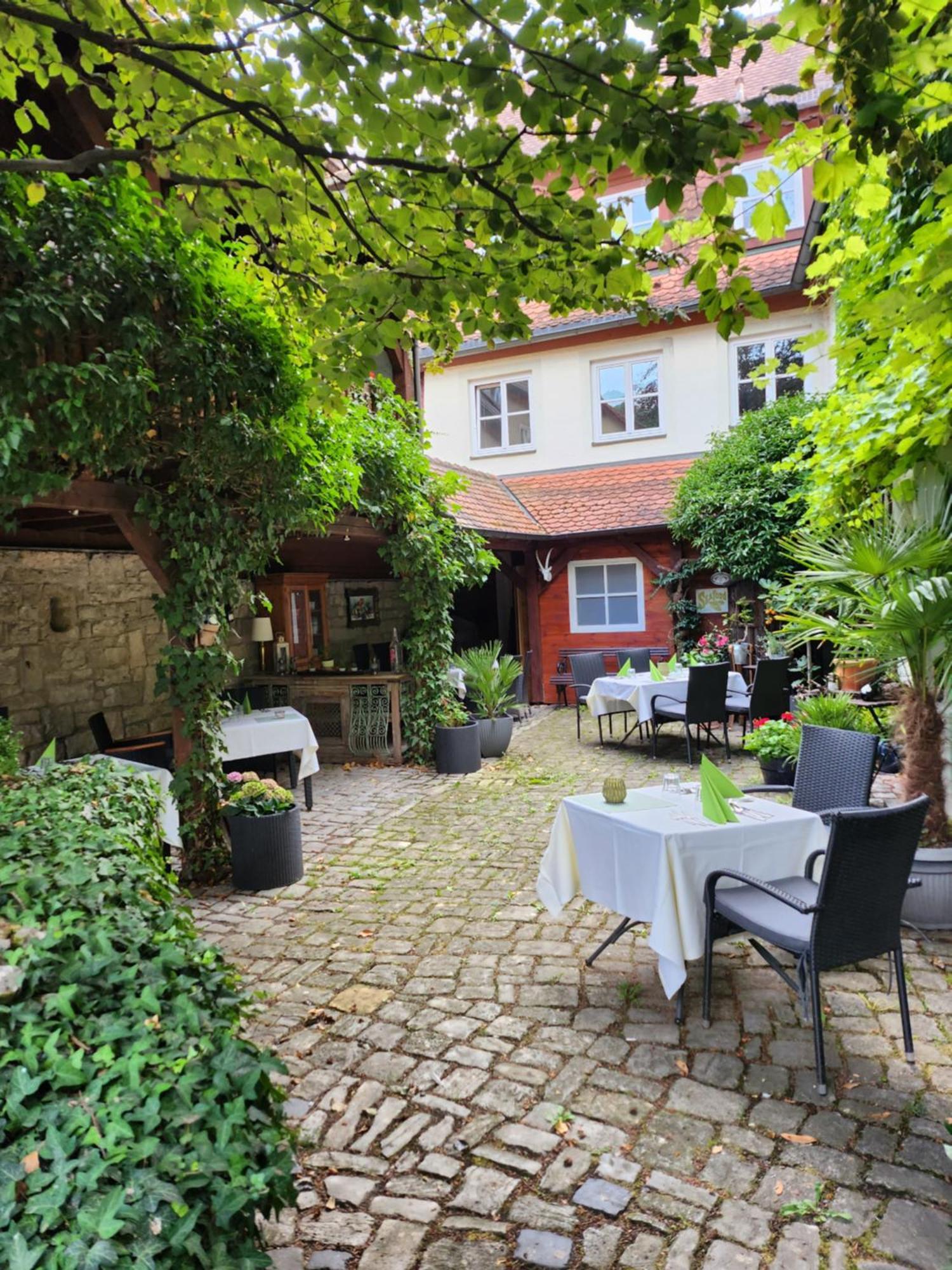 Hotel & Restaurant Sonnenhoefle Sommerhausen Exterior foto